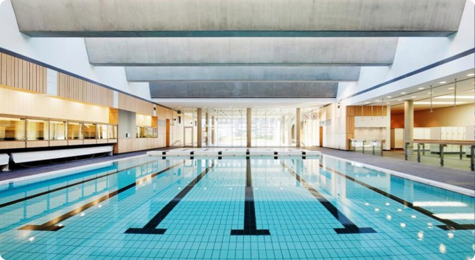 Swan leisure centre swimming pool